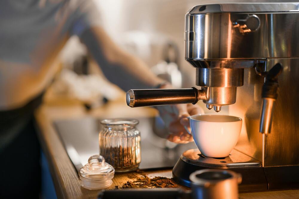 How does a coffee maker work