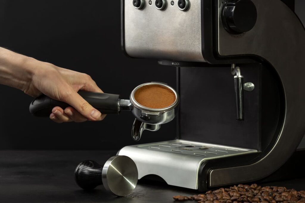 measuring coffee grounds correctly