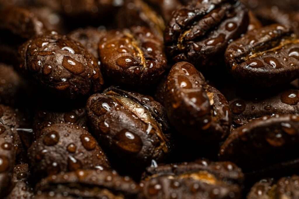 Lavazza Espresso Barista Whole Coffee Beans – Best Coffee Beans for Espresso Machines in India