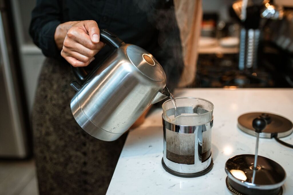 Sipologie French Press Coffee Maker – Best French Press Coffee Maker for Beginners