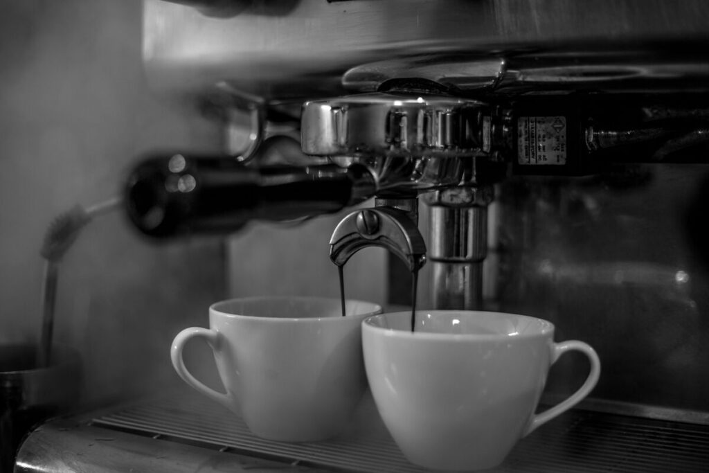What is a coffee machine and how does it work